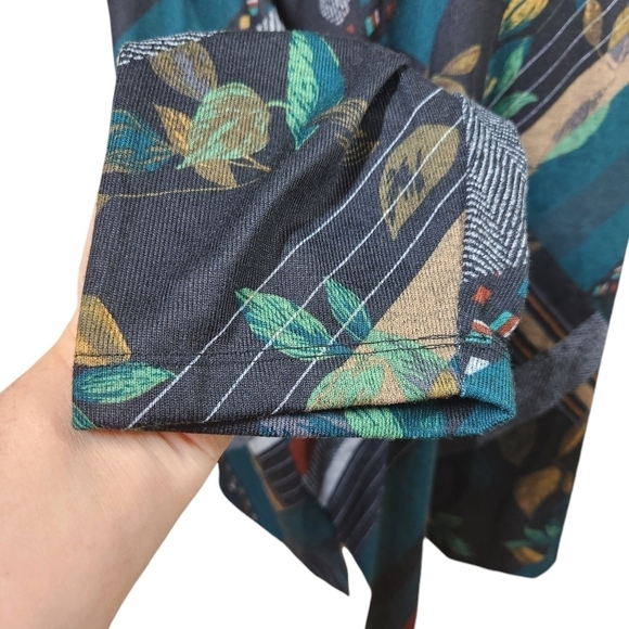 CJ Banks Tunic Leaf Print, sz 3X - Picture 5 of 8